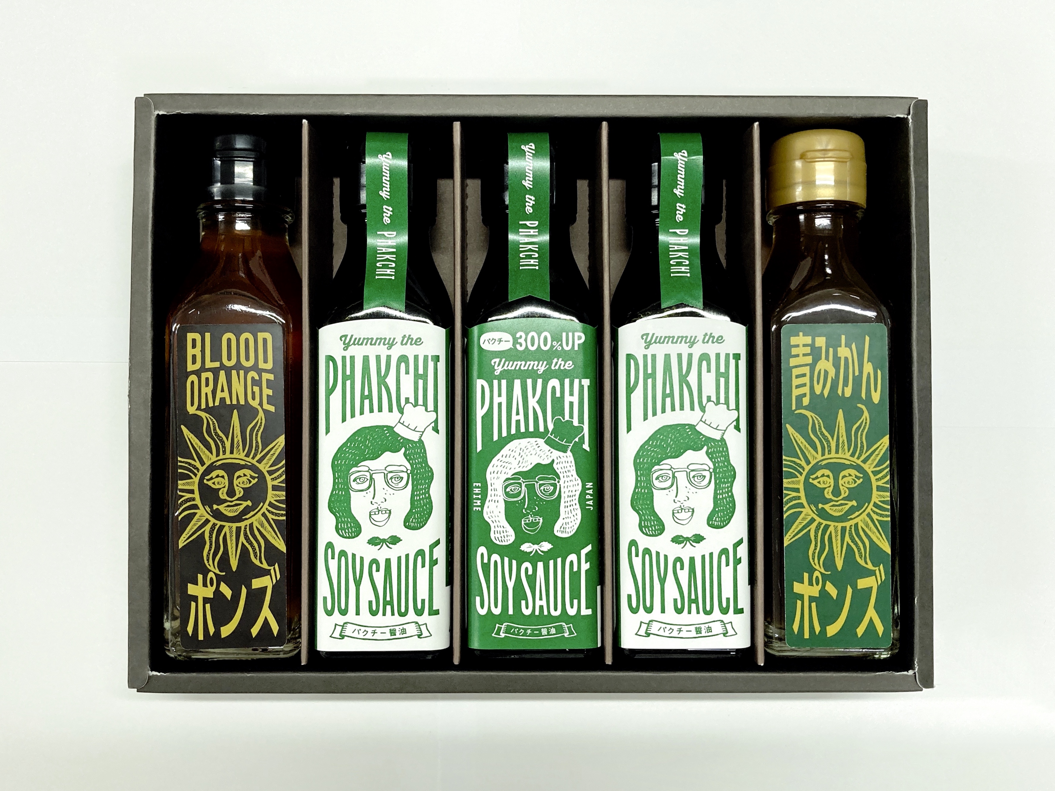 【WEB限定】パクチー醤油 スペシャルギフトセット（5本セット）(Yummy the PHAKCHI SOY SAUCEさん)のメインイメージ